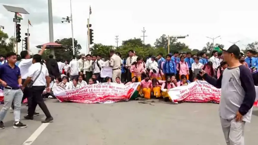 ভারতের মণিপুরে ছাত্র আন্দোলন, ৫ দিন ইন্টারনেট বন্ধ ঘোষণা